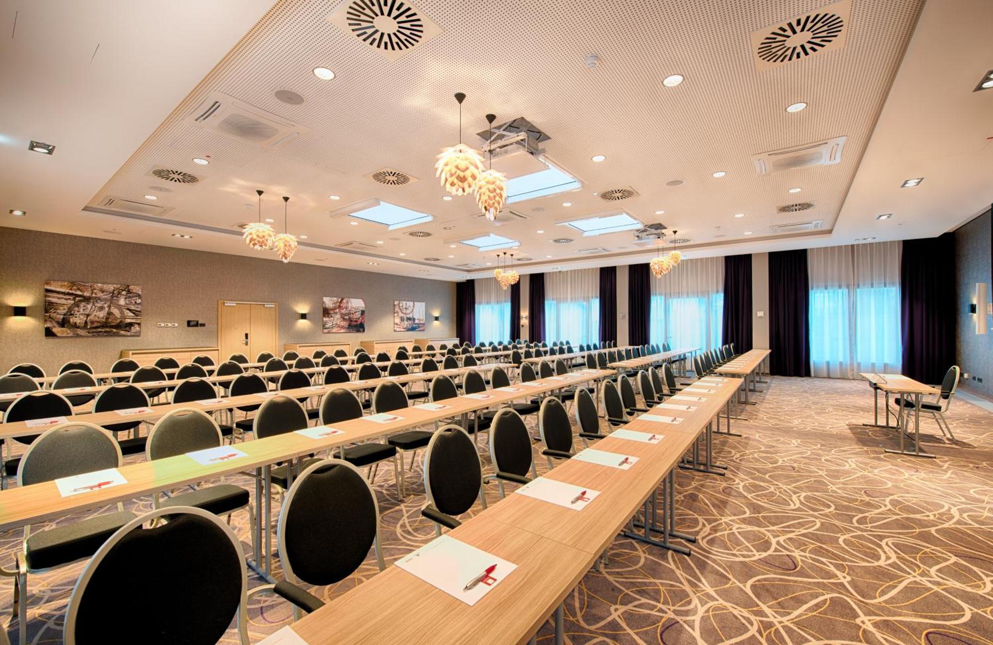 Leonardo Hotel Wolfsburg City Center Екстериор снимка